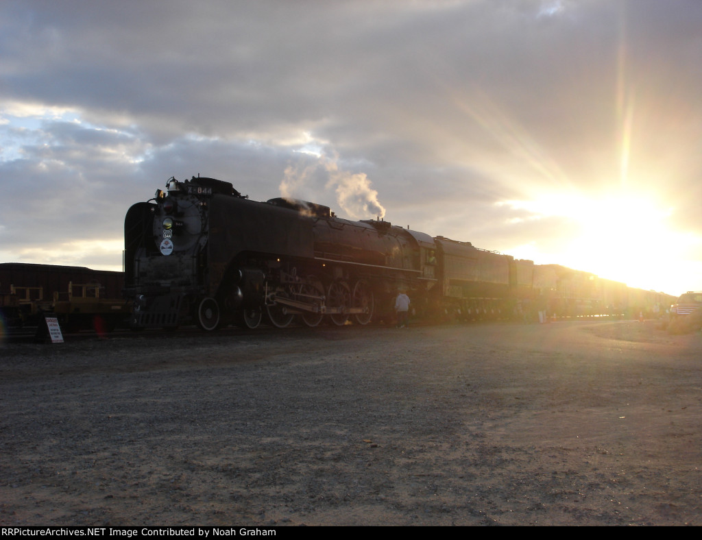 UP 844 at Yermo
